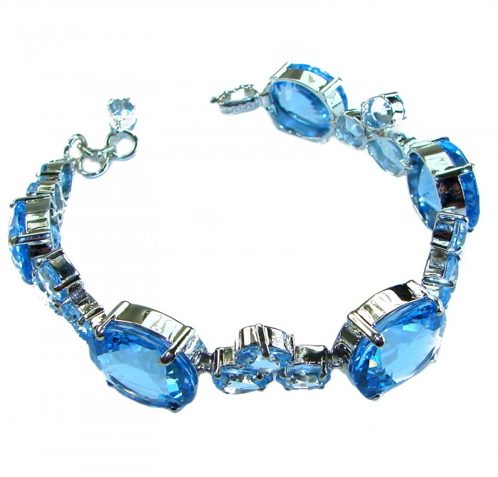 Pure Serenity 165.5 carat genuine Swiss Blue Topaz .925 Sterling Silver handmade Large Statement Bracelet - Top view of Pure Serenity Swiss Blue Topaz bracelet with clasp detail.