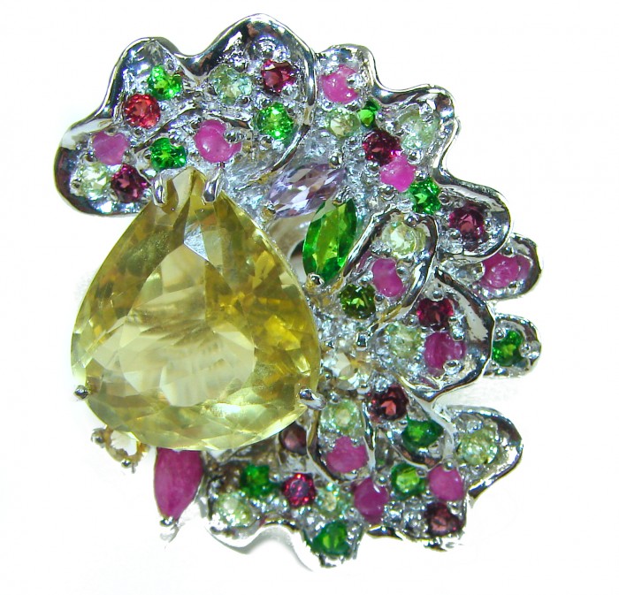 Allure 42.5 carat Citrine .925 Sterling Silver Handcrafted Huge Ring size 8 - Close-up of Allure 42.5 ct Citrine and gemstone ring in silver setting.