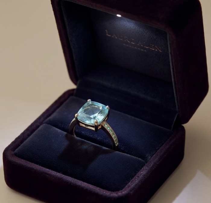 Ginevra Authentic 7.6 carat AQUAMARINE .925 Sterling Silver dipped in 18K Gold handcrafted Ring size 8 1/4 - Aquamarine ring in box, side view, 7.6 carat, sterling silver setting.