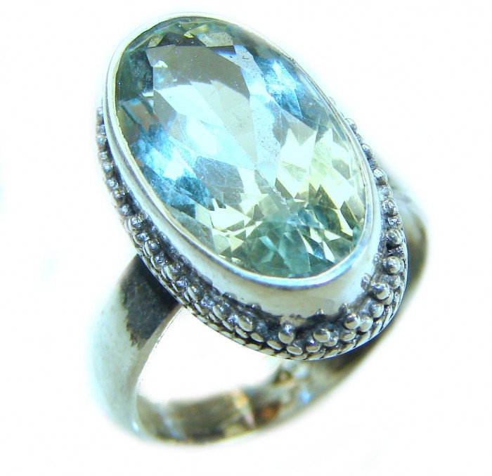 Green Ivy 6.2 CARAT Green Amethyst Prasolite .925 Sterling Silver handmade Ring s. 8 - Close-up of green amethyst ring with textured sterling silver setting