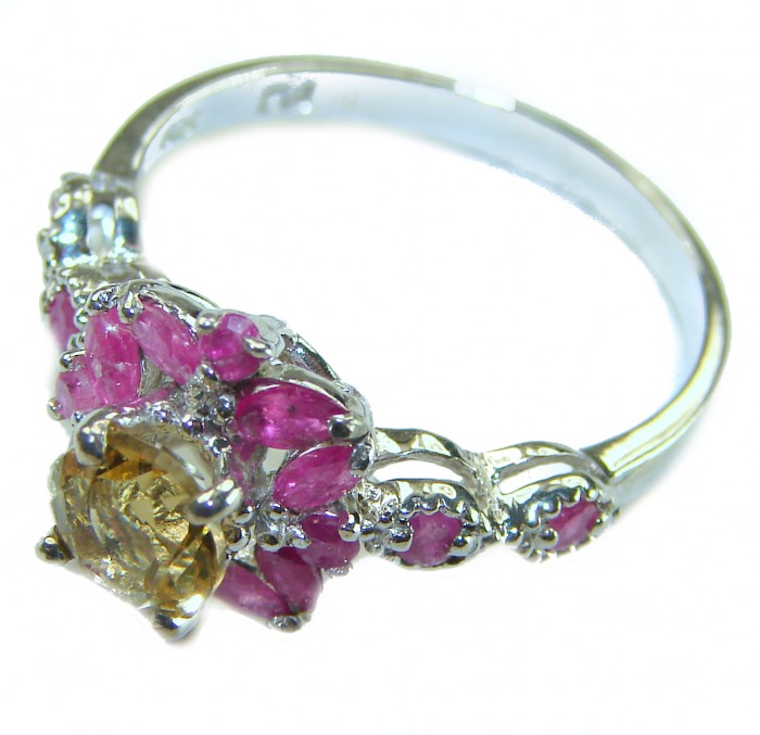 Golden Treasure 4.5 carat Citrine .925 Sterling Silver Handcrafted Ring size 9 - Side view of Golden Treasure 4.5ct Citrine .925 Sterling Silver Ring