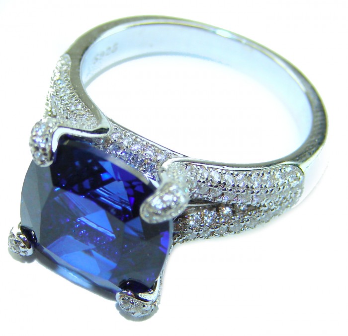 Blue Treasure 9.5 carat London Blue Topaz .925 Sterling Silver handmade Statement Ring size 8 - Side view of Blue Treasure 9.5 carat topaz sterling silver ring