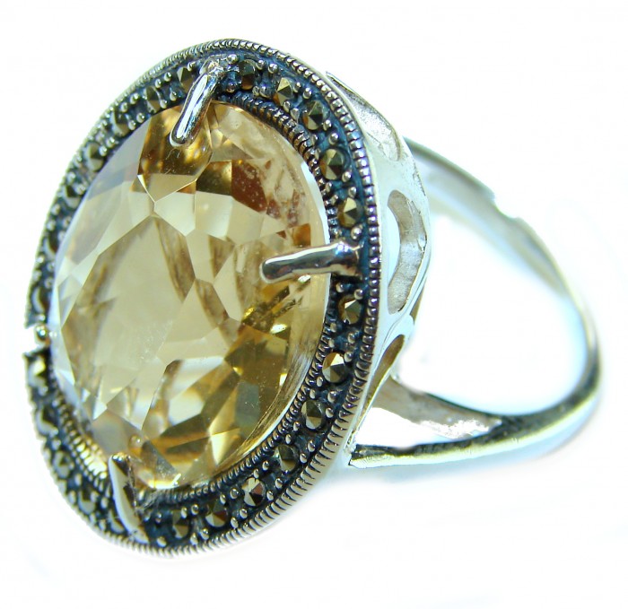 Solid 27.8 carat Genuine Lemon Quartz .925 Sterling Silver handcrafted ring size 8 - Close-up of 27.8 ct lemon quartz ring in .925 sterling silver.