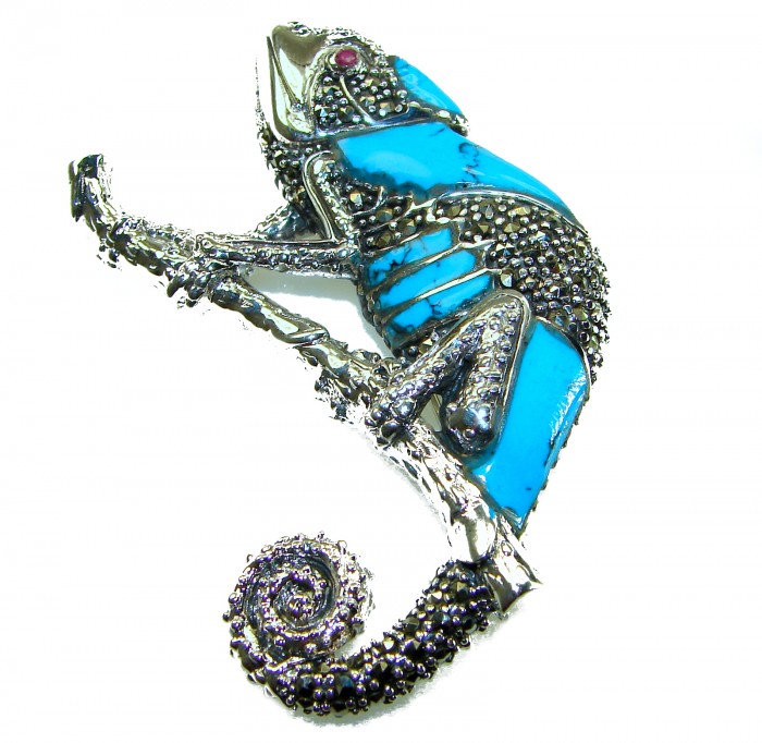 Spectacular Big Chameleon Lizard inlay Turquoise .925 Sterling Silver handmade Brooch - Chameleon lizard brooch, turquoise and silver, side view.