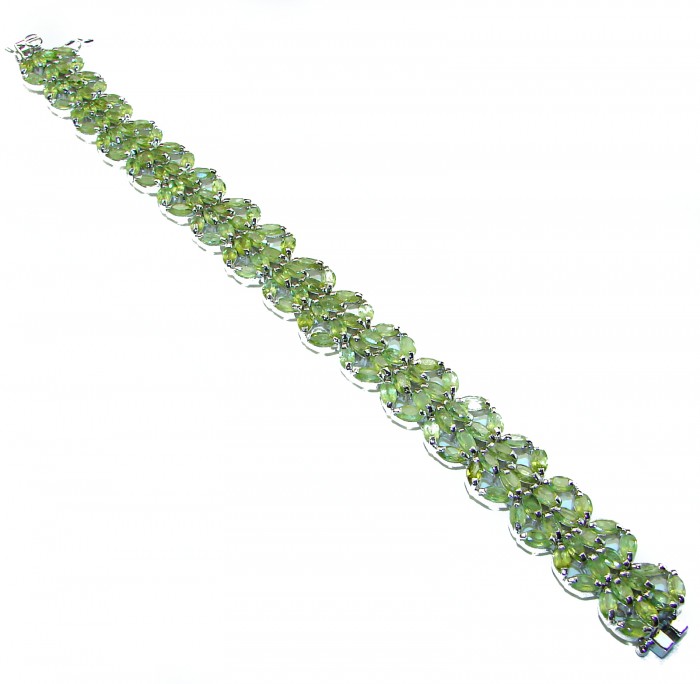 Melissa Great Masterpiece 41.2 carat genuine Peridot .925 Sterling Silver handmade Statement Bracelet - photo 3