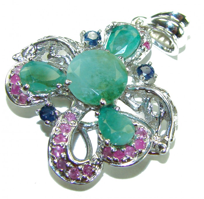 Authentic 12.5 carat Emerald Sapphire .925 Sterling Silver handcrafted Pendant - Emerald sapphire pendant in sterling silver, close-up angle.