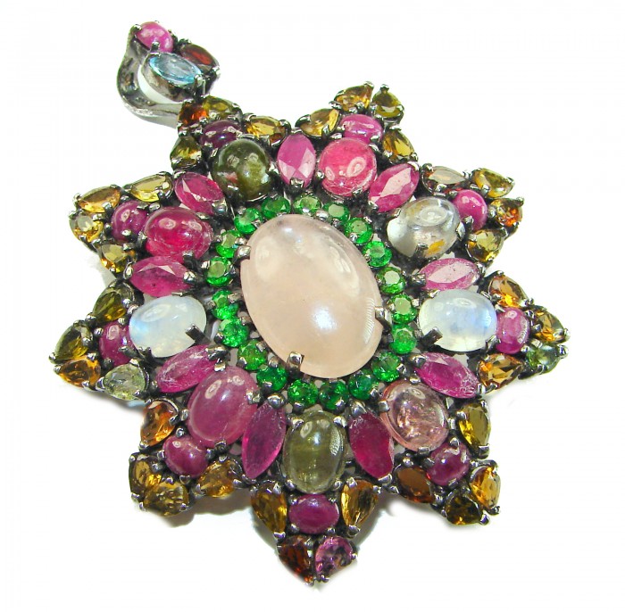 Vintage style Beauty genuine Rose Quartz Brazilian Tourmaline .925 Sterling Silver dipped in black rhodum handmade Pendant - Brooch - Vintage pendant with rose quartz and tourmaline, top view.