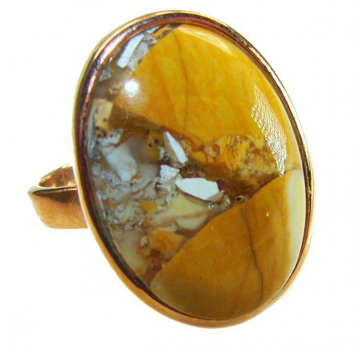 Flawless Australian Bracciated Mookaite 14K Gold over .925 Sterling Silver Ring size 7 adjustable - Close-up of Australian Bracciated Mookaite ring in 14K gold over .925 silver.