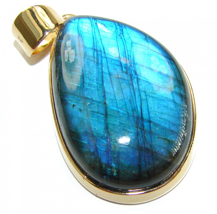 Magical Aurora 33.5 carat Fire Labradorite 14K Gold over .925 Sterling Silver handcrafted Pendant - Close-up of Magical Aurora Labradorite pendant in 14K gold setting.