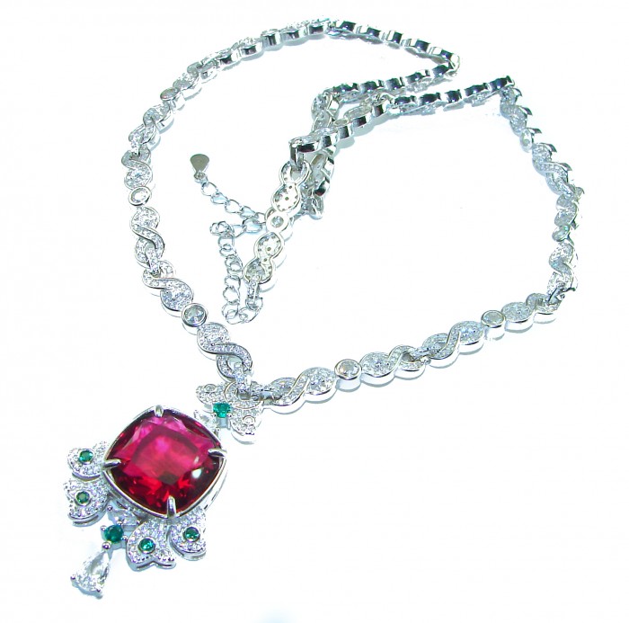 Art Deco - Luxurious natural 12.5 carat Ruby .925 Sterling Silver handmade Statement necklace - Close-up of Art Deco necklace with 12.5 ct ruby and emerald accents.