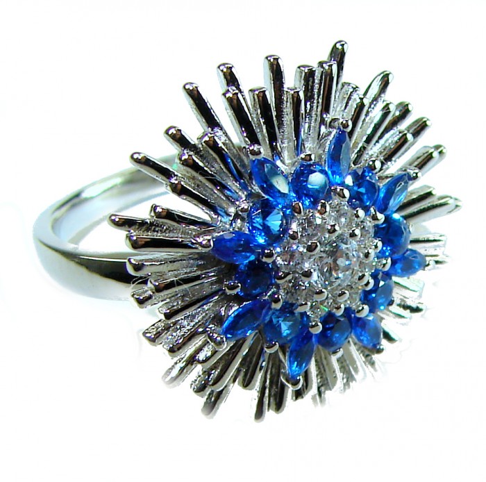 Supervona - Authentic 4.5 carat Sapphire .925 Sterling Silver handcrafted Ring size 8 - Side view of Supervona sapphire ring in .925 sterling silver.