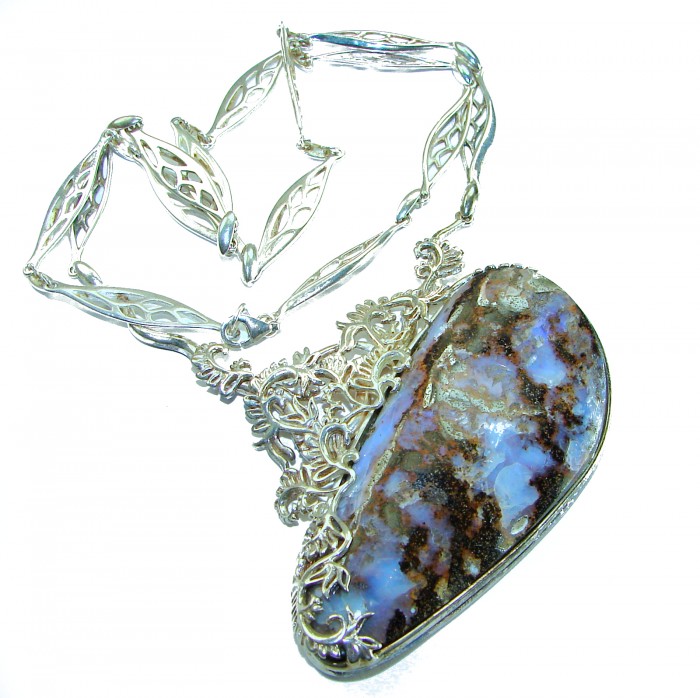 Back to nature Australian Boulder Opal .925 Sterling Silver brilliantly handcrafted necklace - Necklace with Australian Boulder Opal and detailed sterling silver setting.