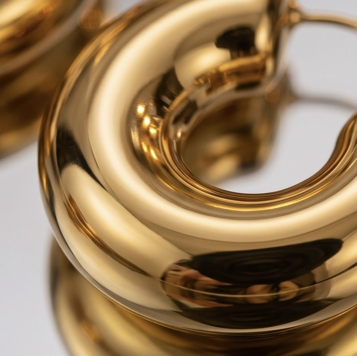 Luxurious Golden tone handcrafted Stylish earrings - photo 2