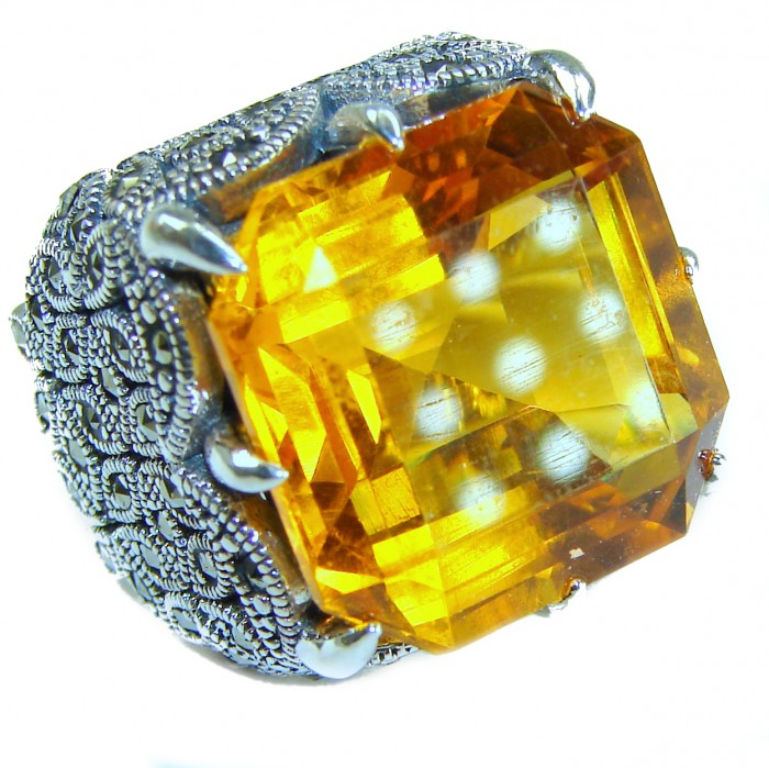 Beauty of the Nature cushion cut 29.5 carat Golden Topaz .925 Sterling Silver handcrafted ring; s. 6 3/4 - Stone close-up of cushion cut 29.5 carat Golden Topaz ring