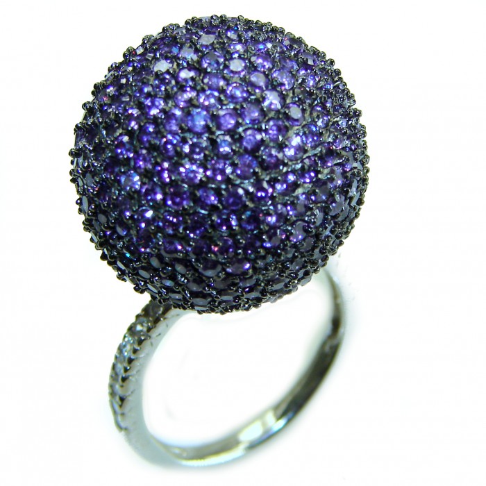 Tiffany Pave 27.5 carat authentic Amethyst .925 Sterling Silver Eternity Ring size 7 1/4 - Close-up of Tiffany Pavé Amethyst ring in sterling silver.