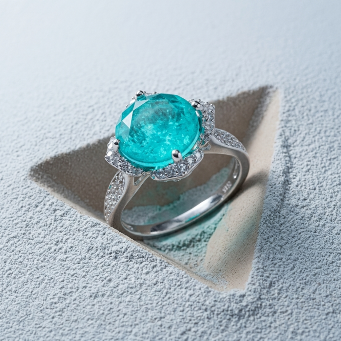 4.4 carat natural Colombian Emerald .925 Sterling Silver handmade Statement Ring size 8 1/4 - Emerald ring close-up on textured surface