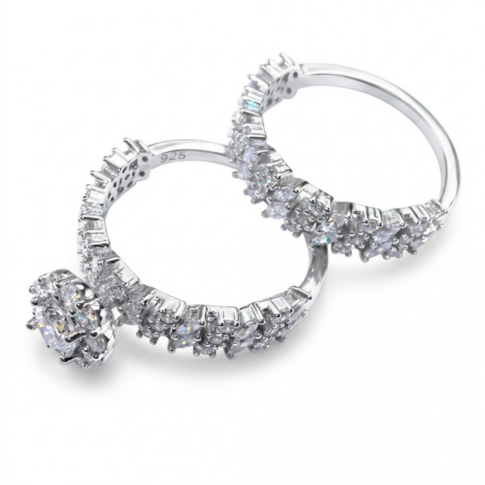 Aphrodite - 5.8 carat White Topaz .925 Sterling Silver handcrafted stack up ring size 8 - Sterling silver rings with white topaz, side view detail.