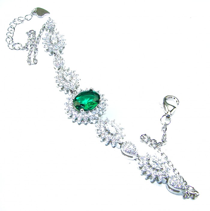 Giovanna - Authentic 6.8 carat Emerlad .925 Sterling Silver handcrafted Statement bracelet - Giovanna emerald bracelet, top view, showing clasp and central stone.