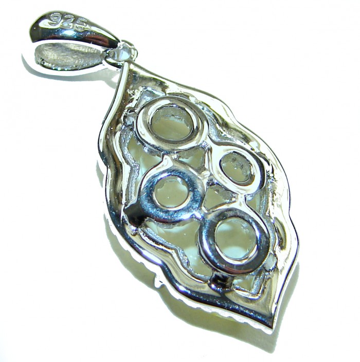 Costa del Sol 8.8 carat Lemon Quartz .925 Sterling Silver handcrafted Statement pendant - Back view of Costa del Sol Lemon Quartz .925 Sterling Silver pendant.