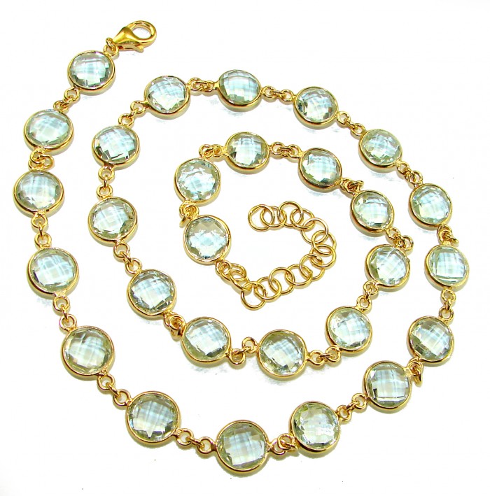 30.5 carat genuine round shape Green Amethyst 18K Gold over .925 Sterling Silver handmade Statement necklace - Round green amethyst necklace, 18K gold, top view, clasp and details shown.