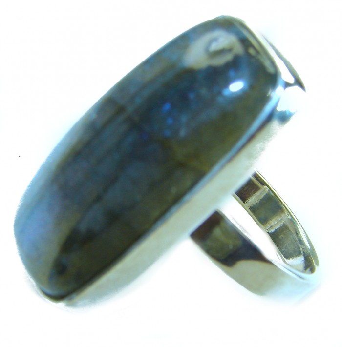 Shimmering Natural Labradorite .925 Sterling Silver handcrafted Large ring size 8 adjustable - Close-up of shimmering labradorite ring in .925 sterling silver.