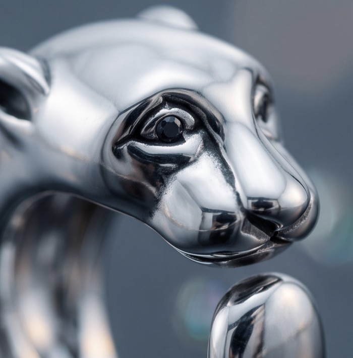 Cheetah .925 Sterling Silver handmade Statement Ring s. 8 - Close-up of cheetah head detail on sterling silver ring.
