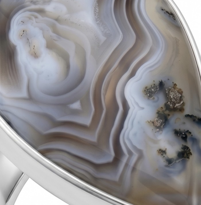 Top quality Great Crazy Lace Agate .925 handcrafted Sterling Silver Ring s. 8 adjustable - Close-up of Crazy Lace Agate stone in handcrafted silver setting.