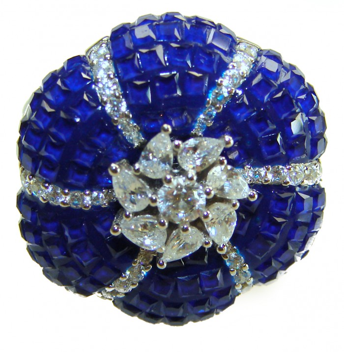 Born to Glam 22.2 carat natural Sapphire .925 Sterling Silver Perfectly handcrafted Ring s. 6 1/4 - Close-up of Born to Glam sapphire and diamond flower ring.