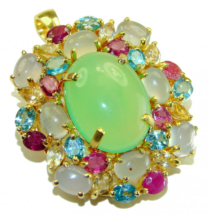 Blooming Love - Exquisite Green Chrysophrase 18K Gold over .925 Sterling Silver handmade Pendant - Green chrysoprase pendant with multicolored stones, top view.