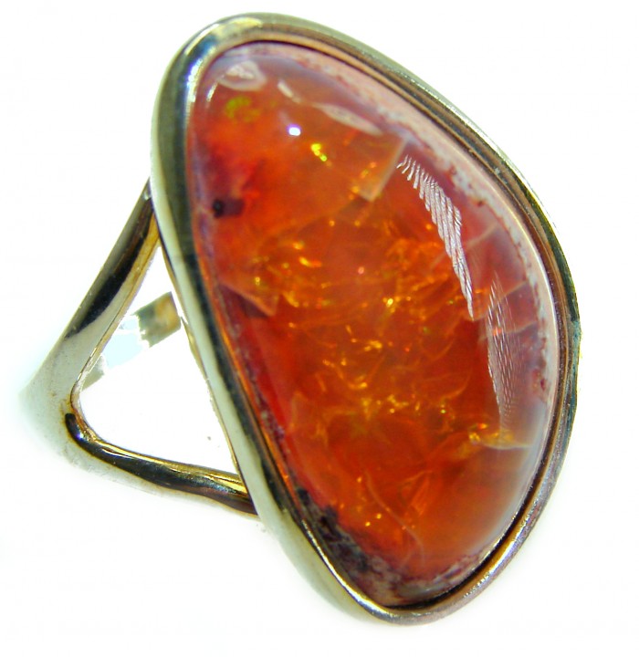 Queen of Fire best quality 20.4 carat Mexican Opal .925 Sterling Silver handmade ring 8 1/4 - Close-up of 20.4 carat Mexican Opal ring in silver setting