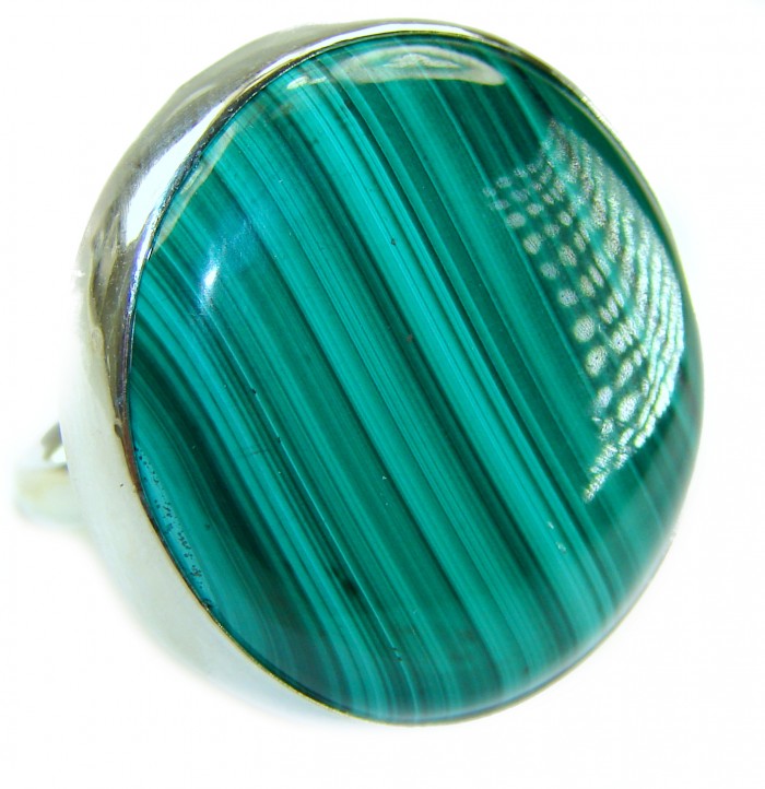 The best quality 39.2 CARAT genuine Malachite from Ural Mountains .925 Sterling Silver handcrafted ring size 7 adjustable - Close-up of a genuine Malachite ring from Ural Mountains.
