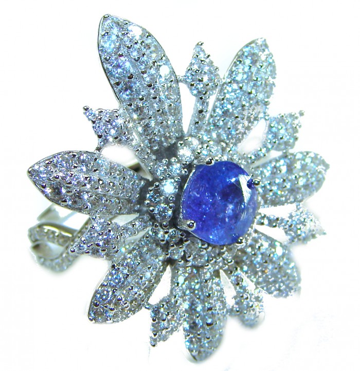 Luxurious 4.2 carat natural Tanzanite .925 Sterling Silver handcrafted Ring size 6 1/4 - Close-up of a luxurious Tanzanite ring with diamond details