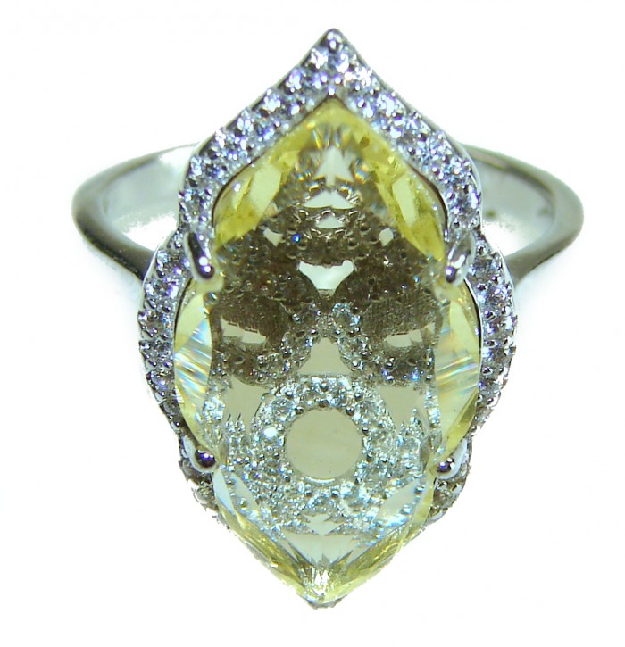 9.9 carat authentic Lemon Quartz .925 Sterling Silver Handcrafted Ring size 7 1/4 - Close-up of Lemon Quartz ring with .925 Sterling Silver setting.