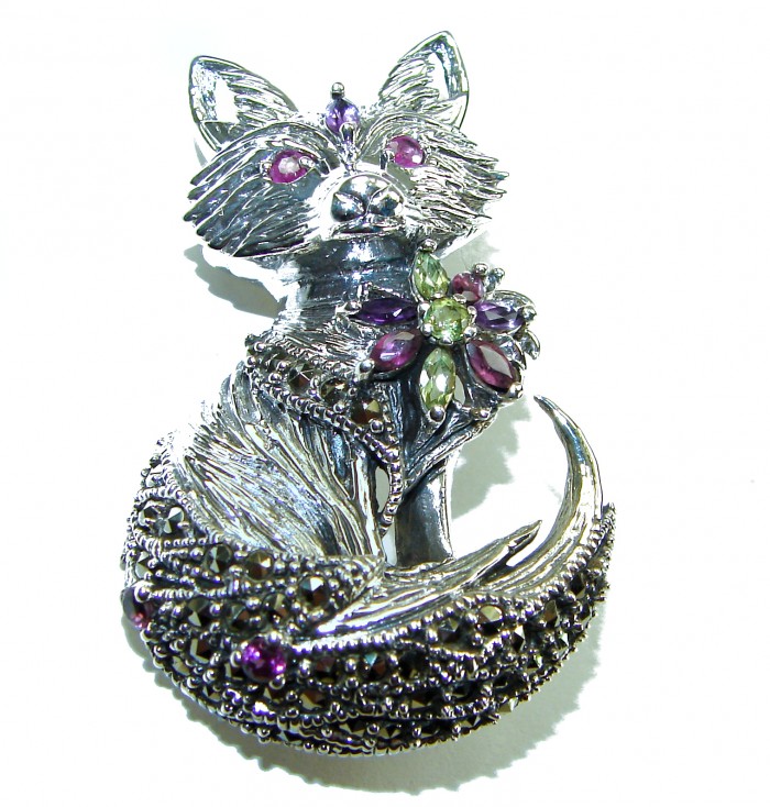 Fox - Natural Ruby .925 Sterling Silver handmade Pendant Brooch - Fox-shaped pendant with gemstones, front view.
