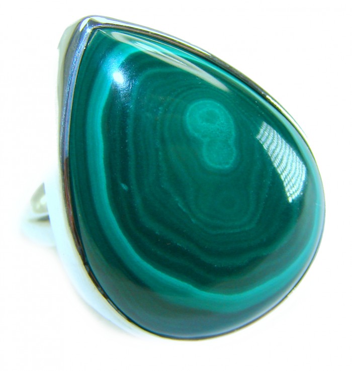 25.5 CARAT genuine Malachite .925 Sterling Silver handcrafted ring size 7 adjustable - Close-up of Malachite and sterling silver jewelry piece
