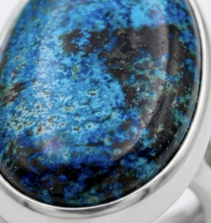 Bohemian Style - Stone Of Harmony Parrots Wing Chrysocolla .925 Sterling Silver ring s. 7 adjustable - Stone close-up of Bohemian style Parrots Wing Chrysocolla ring