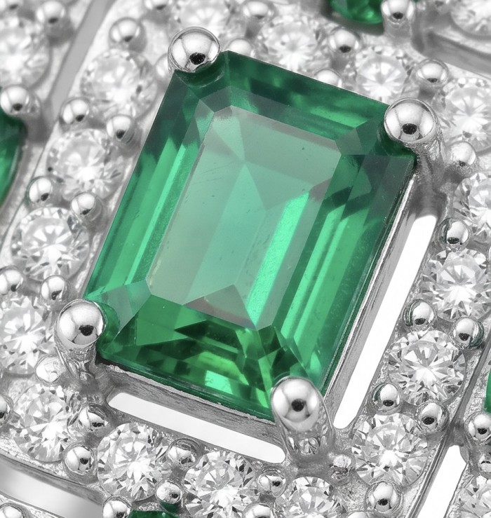 Art Deco - 3.8 carat Colombian Emerald .925 Sterling Silver handmade Statement ring s. 8 adjustable - Close-up of Colombian emerald in Art Deco sterling silver setting