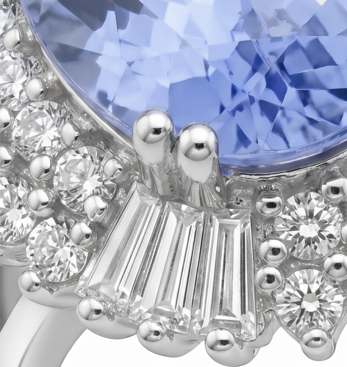 Precious Design oval cut 7.9 CARAT Tanzanite .925 Sterling Silver Statement Ring s. 8 - Close-up of tanzanite and diamond accents on sterling silver ring.