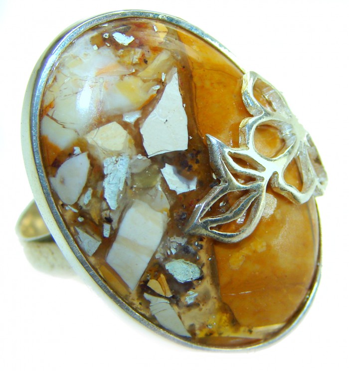 Flawless Australian Bracciated Mookaite .925 Sterling Silver Ring size 8 adjustable - Stone close-up of Flawless Australian Bracciated Mookaite in silver setting.