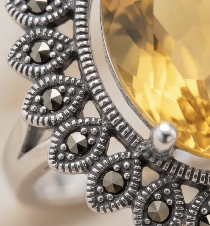 Golden Dream 23.5 carat Brazilian Citrine Marcasite .925 Sterling Silver Handcrafted Ring size 7 1/4 - Close-up of Golden Dream Brazilian Citrine and Marcasite ring detailing.